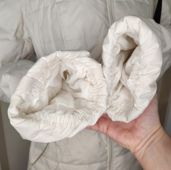 Tahari white stitched puffer coat - Picture 11 of 15